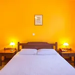Hotel Roxani 3*