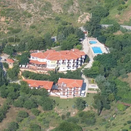 Roxani 3*