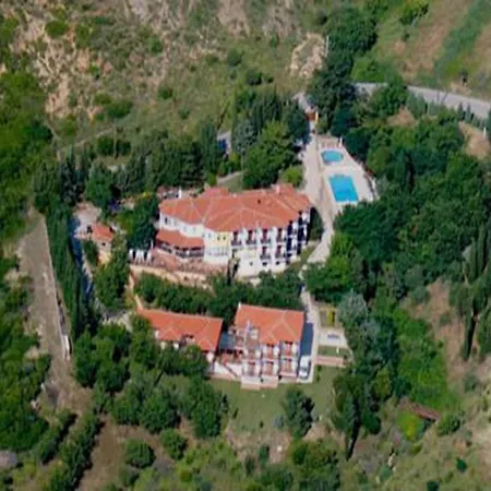 Roxani Hotell 3*