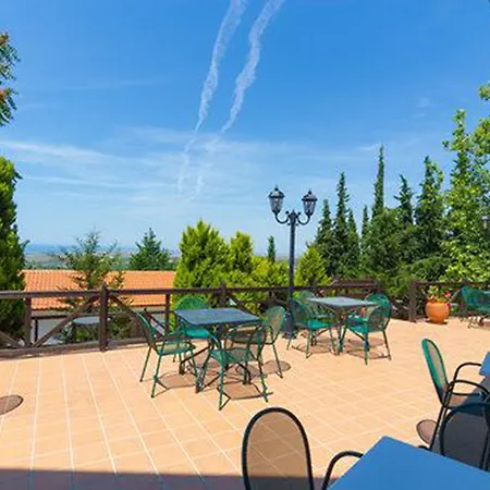 Hotell Roxani 3*