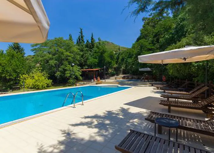 Roxani Otel Maroneia (Crete)