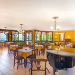 Roxani 3* Maronía